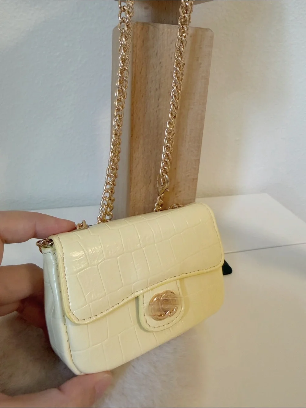 Cream Yellow Croc Embossed Mini Crossbody Bag & Card Holder